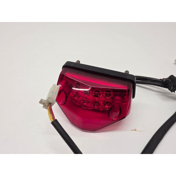 Rieju MRT 50 2T (21) LAMPA TYŁ LED