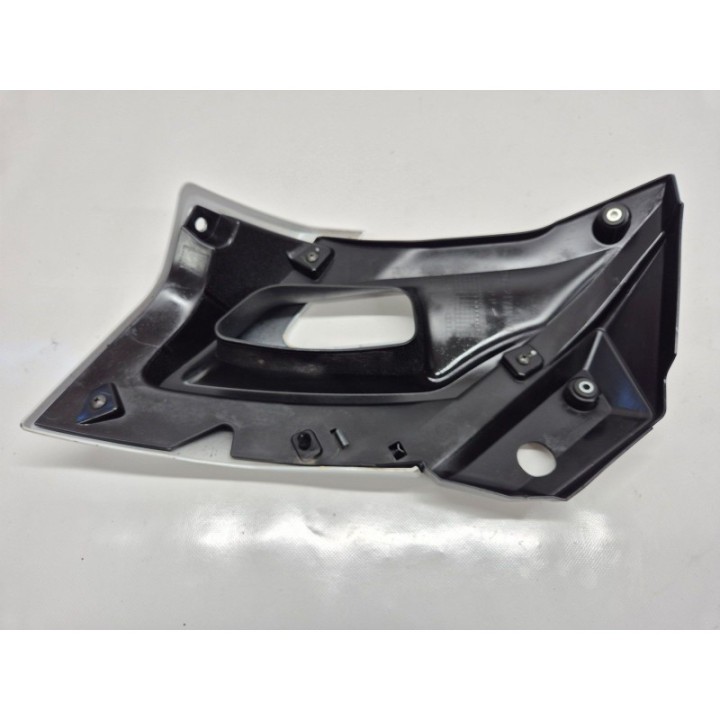 Yamaha XJ6 Diversion (09-16) OWIEWKA BOK OSŁONA PRAWA