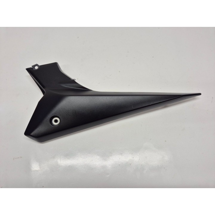 Yamaha XJ6 Diversion (09-16) OSŁONA OWIEWKA WYPEŁNIENIE PRAWE
