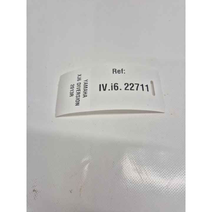 Yamaha XJ6 Diversion (09-16) OSŁONA OWIEWKA WYPEŁNIENIE PRAWE