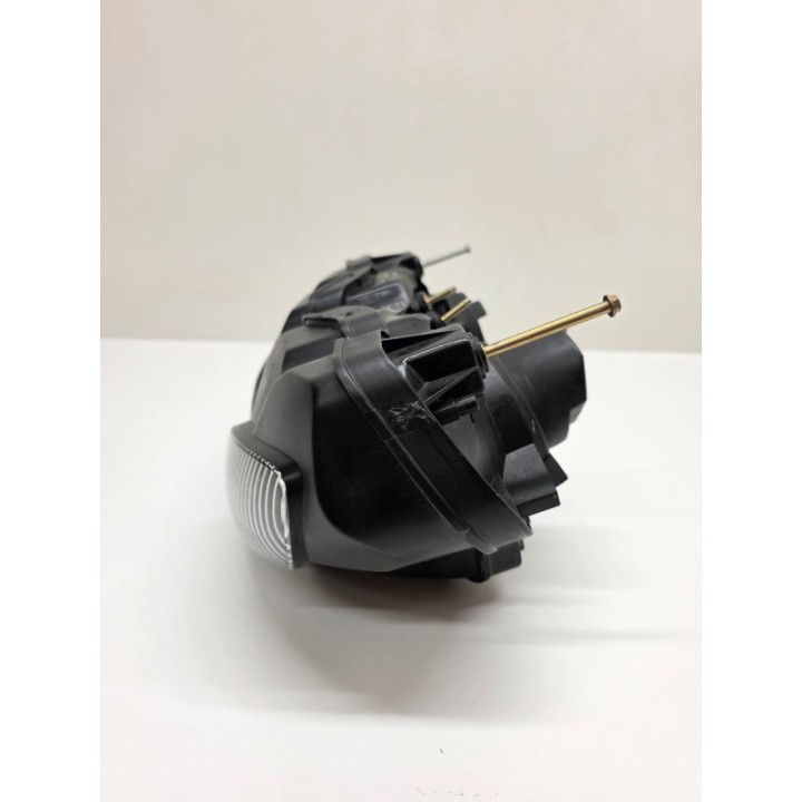 Suzuki SV 650 S (98-02) LAMPA REFLEKTOR PRZÓD