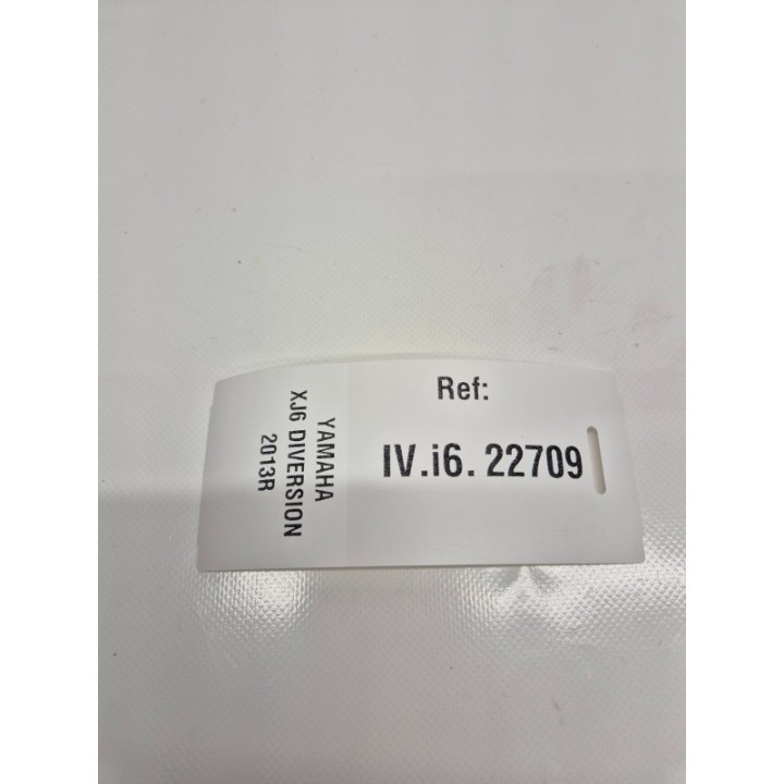 Yamaha XJ6 Diversion (09-16) OWIEWKA OSŁONA WYPEŁNIENIE PRAWE KIERUNKOWSKAZ