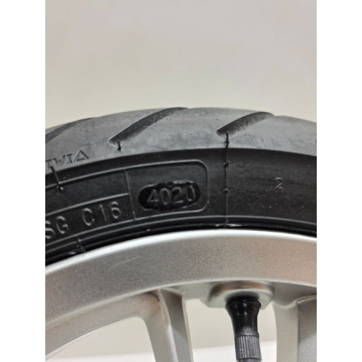 Piaggio Vespa Primavera 50 4T Fi (21) KOŁO OPONA FELGA PRZÓD 12"X3.00