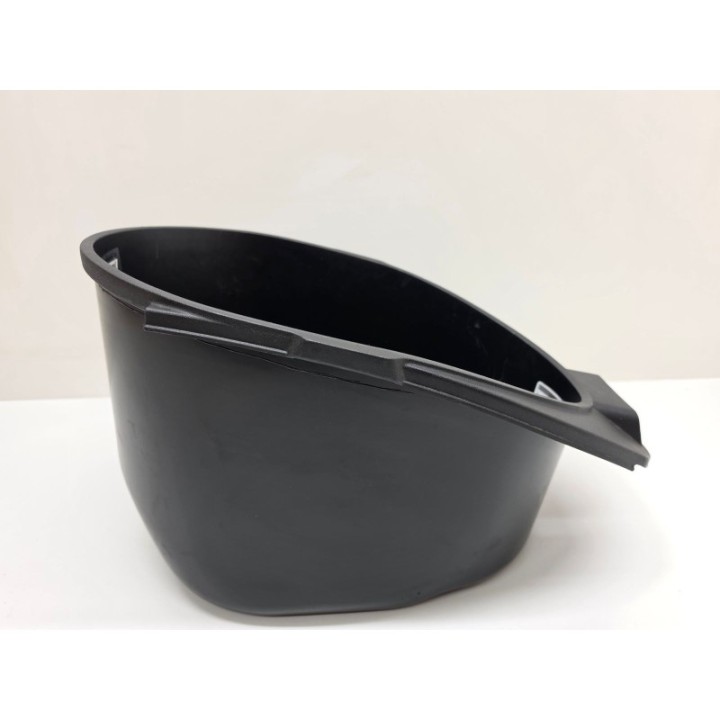 Piaggio Vespa Primavera 50 4T Fi (21) SCHOWEK POD SIEDZENIE