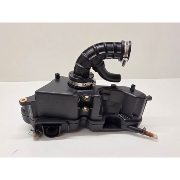 Piaggio Vespa Primavera 50 4T Fi (21) OBUDOWA FILTRA POWIETRZA AIRBOX