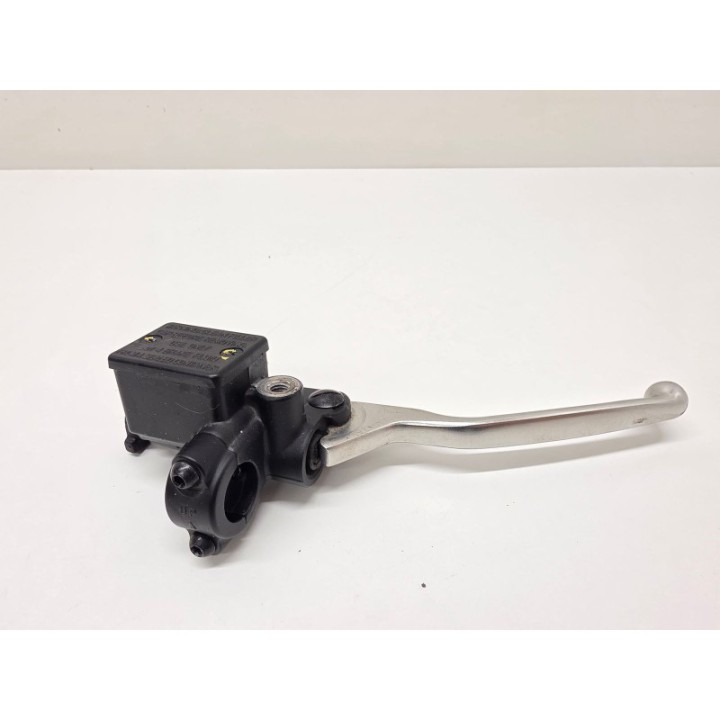 Piaggio Vespa Primavera 50 4T Fi (21) POMPA HAMULCOWA PRAWA KLAMKA