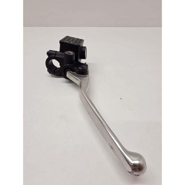 Piaggio Vespa Primavera 50 4T Fi (21) POMPA HAMULCOWA PRAWA KLAMKA