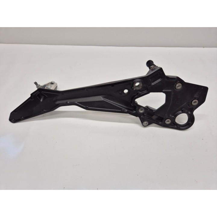 Yamaha XJ6 Diversion (09-16) SET PRAWY PODNÓŻEK