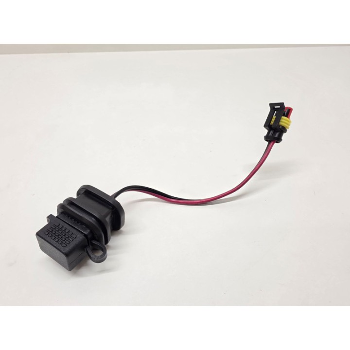 Piaggio Vespa Primavera 50 4T Fi (21) GNIAZDO USB ŁADOWARKA