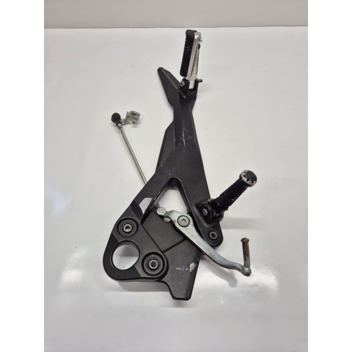 Yamaha XJ6 Diversion (09-16) SET LEWY PODNÓŻEK