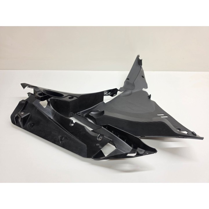 Honda CBR 500 R (16-19) WYPEŁNIENIE OWIEWKI LEWEJ OSŁONA