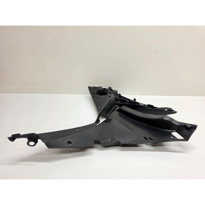 Honda CBR 500 R (16-19) WYPEŁNIENIE OWIEWKI PRAWEJ OSŁONA