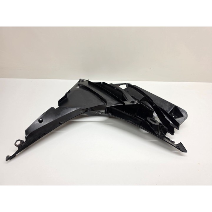 Honda CBR 500 R (16-19) WYPEŁNIENIE OWIEWKI PRAWEJ OSŁONA