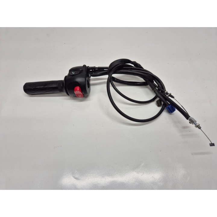 Yamaha XJ6 Diversion (09-16) PRZEŁĄCZNIK PRAWY ROLGAZ LINKI
