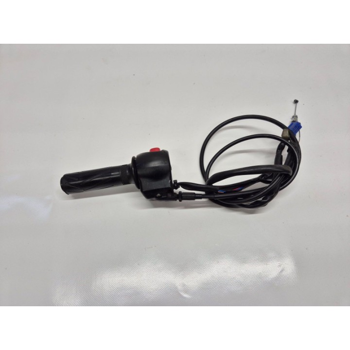 Yamaha XJ6 Diversion (09-16) PRZEŁĄCZNIK PRAWY ROLGAZ LINKI