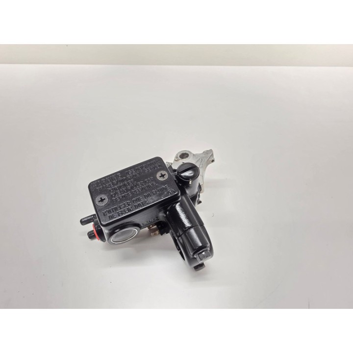 Honda CBR 500 R (16-19) POMPA HAMULCOWA PRZÓD PRAWA
