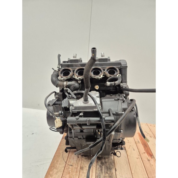 Yamaha XJ6 Diversion (09-16) SILNIK
