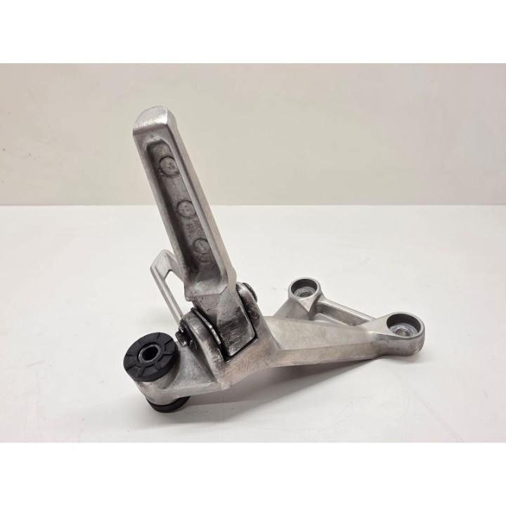 Honda CBR 500 R (16-19) SET PODNÓŻEK PASAŻERA PRAWY
