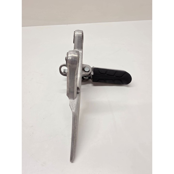 Honda CBR 500 R (16-19) SET PODNÓŻEK KIEROWCY PRAWY