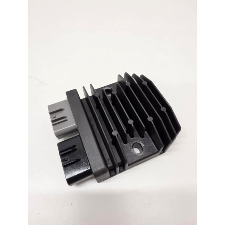 Honda CBR 500 R (16-19) REGULATOR NAPIĘCIA