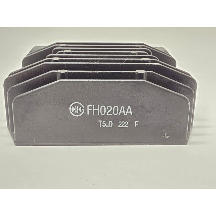 Honda CBR 500 R (16-19) REGULATOR NAPIĘCIA