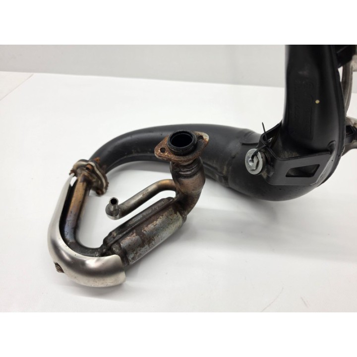 Derbi Senda 50 SM 2T (20) KOLEKTOR DYFUZOR