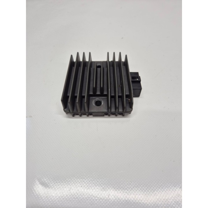 Yamaha XJ6 Diversion (09-16) REGULATOR NAPIĘCIA