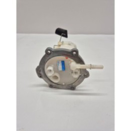 Yamaha XJ6 Diversion (09-16) POMPA PALIWA