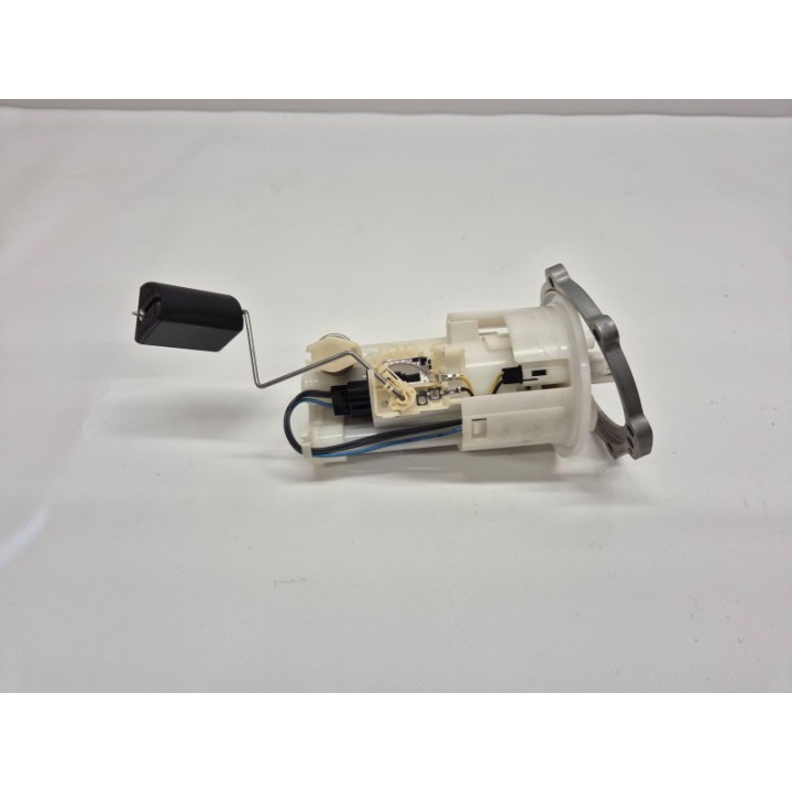 Yamaha XJ6 Diversion (09-16) POMPA PALIWA