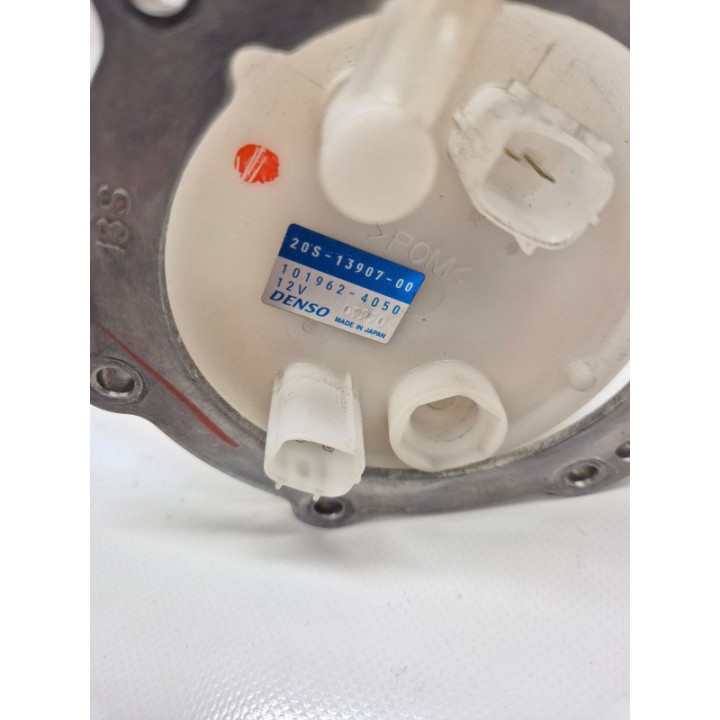 Yamaha XJ6 Diversion (09-16) POMPA PALIWA
