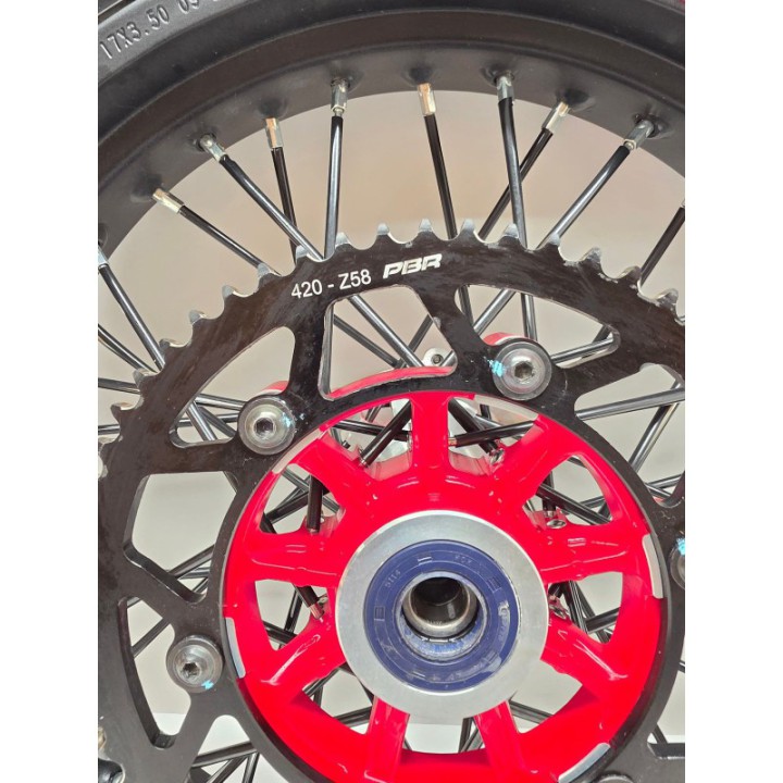 Fantic XM 50 2T (22) KOŁO OPONA FELGA TYŁ 17"X3.50