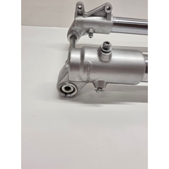 Fantic XM 50 2T (22) LAGI ZAWIESZENIE PRZÓD PÓŁKA SZTYCA
