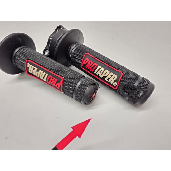 Fantic XM 50 2T (22) MANETKI ROLGAZ LEWA PRAWA