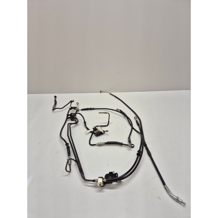 Yamaha XJ6 Diversion (09-16) PRZEWODY HAMULCOWE