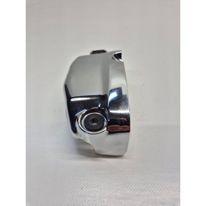 Honda VT 1100 C3 Shadow Aero (98-02) OSŁONA GŁOWICY LEWA TYŁ CHROM