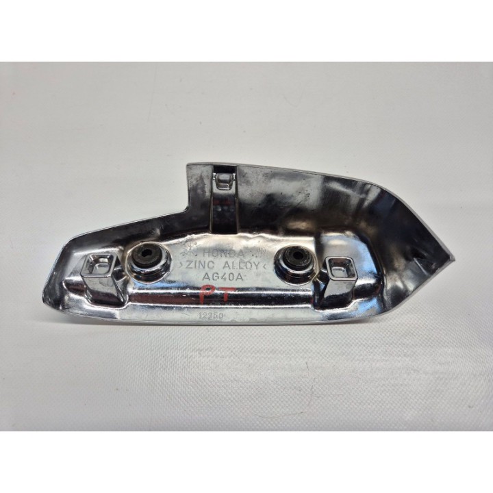 Honda VT 1100 C3 Shadow Aero (98-02) OSŁONA GŁOWICY PRAWA TYŁ CHROM