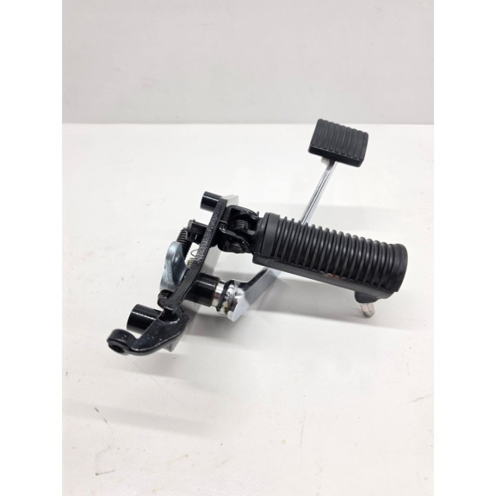 Kawasaki VN 800 Vulcan (00) SET PRAWY DŹWIGNIA HAMULCA PODNÓŻKI