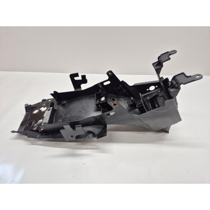 Yamaha XJ6 Diversion (09-16) NADKOLE WYPEŁNIENIE BŁOTNIK